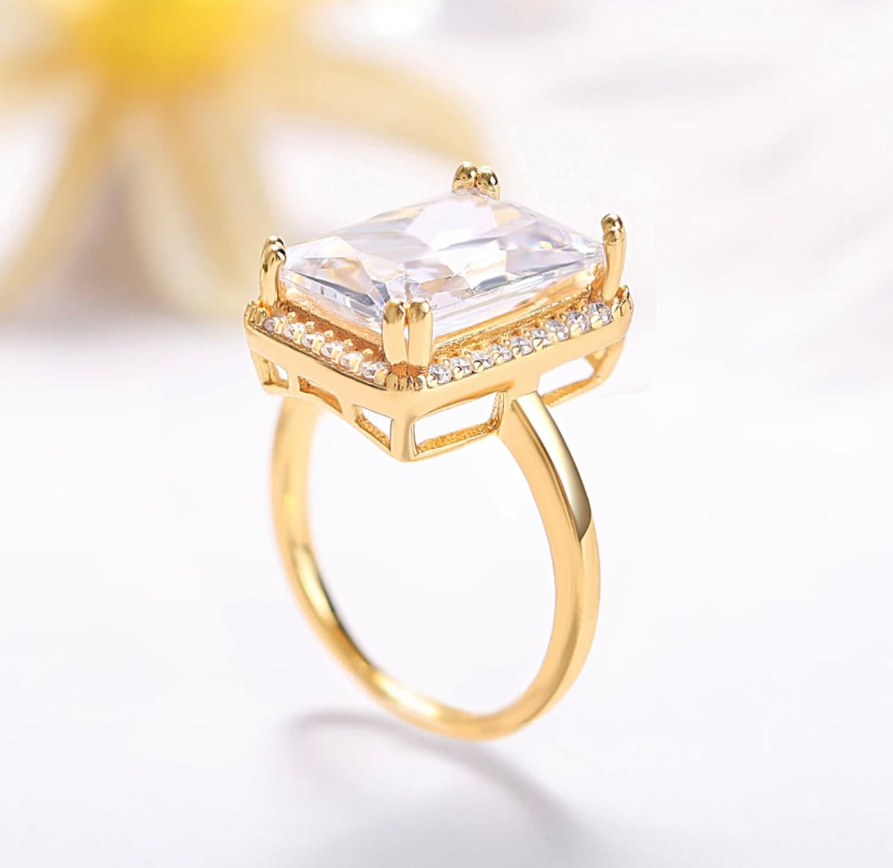 PRINCESS CUT RING