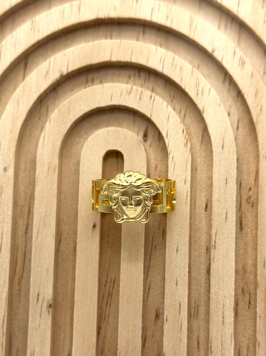 MEDUSA RING