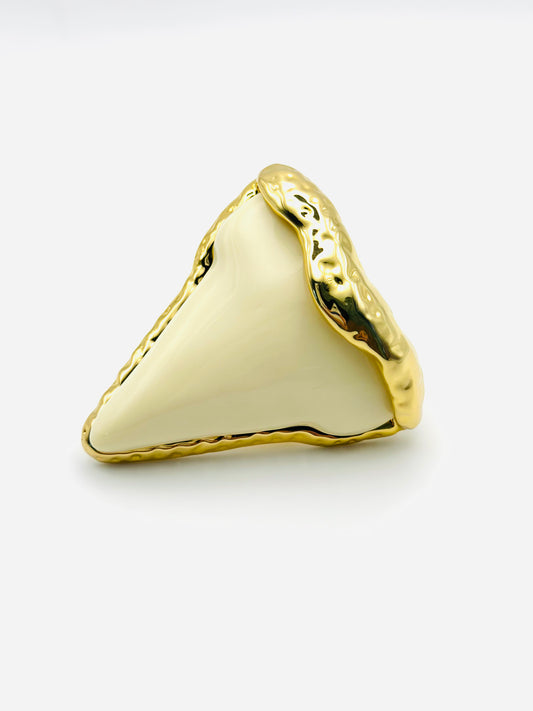 SHARK TOOTH 🦷 RING GOLD