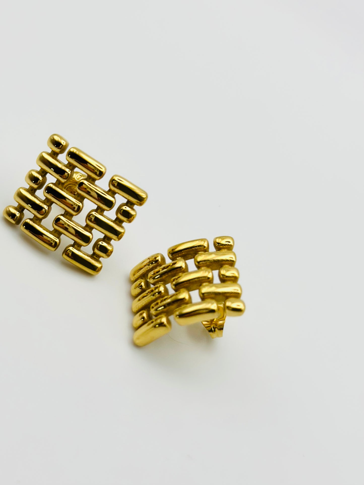 SQUARE EARRINGS