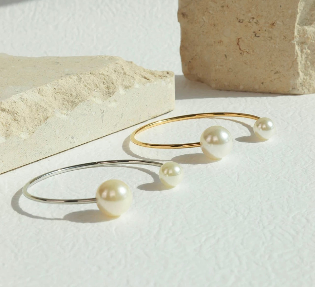 PEARL BANGLE CUFF