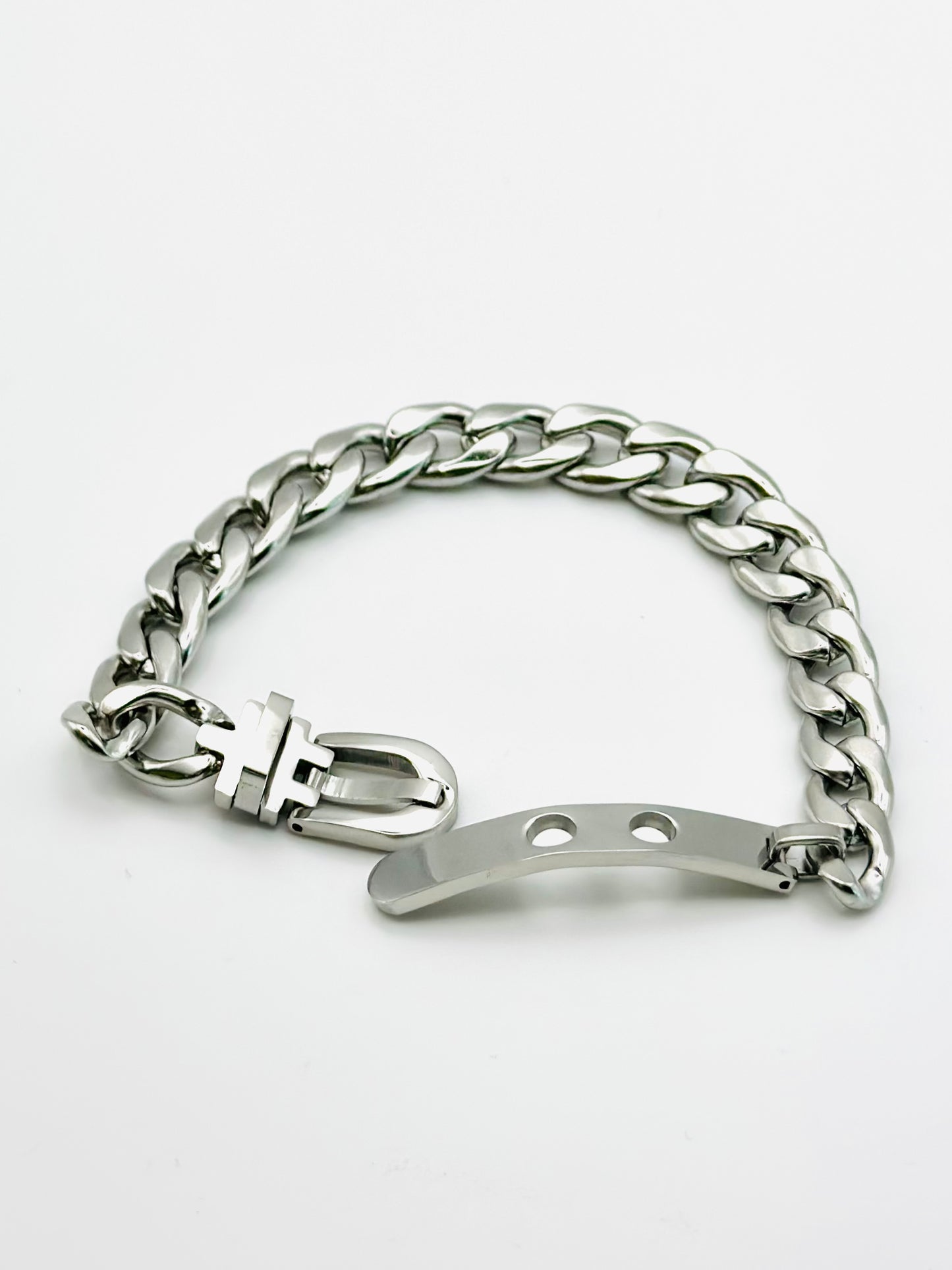 SILVER BELT BRACELET