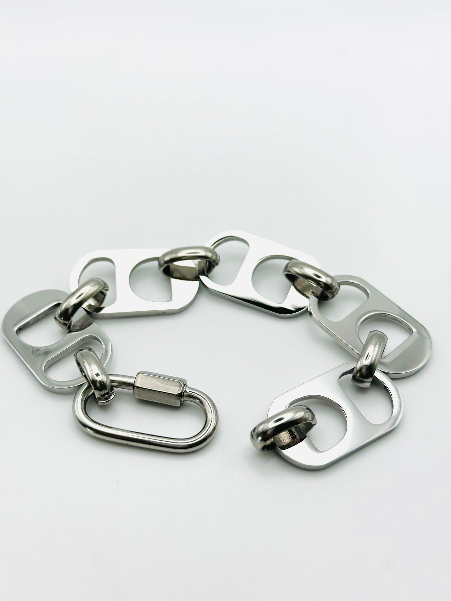 MIA SILVER BRACELET