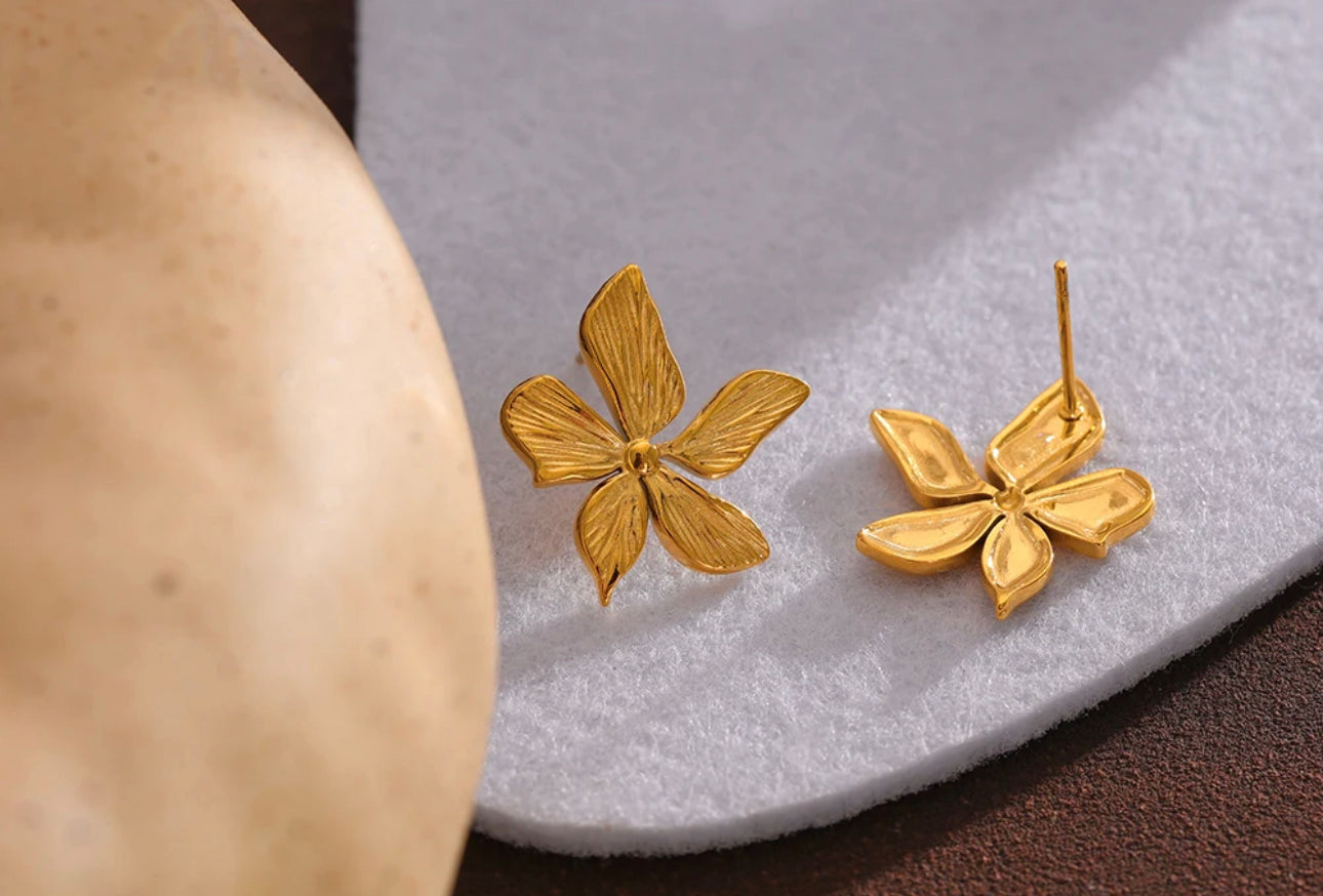 FLOWER EARRINGS