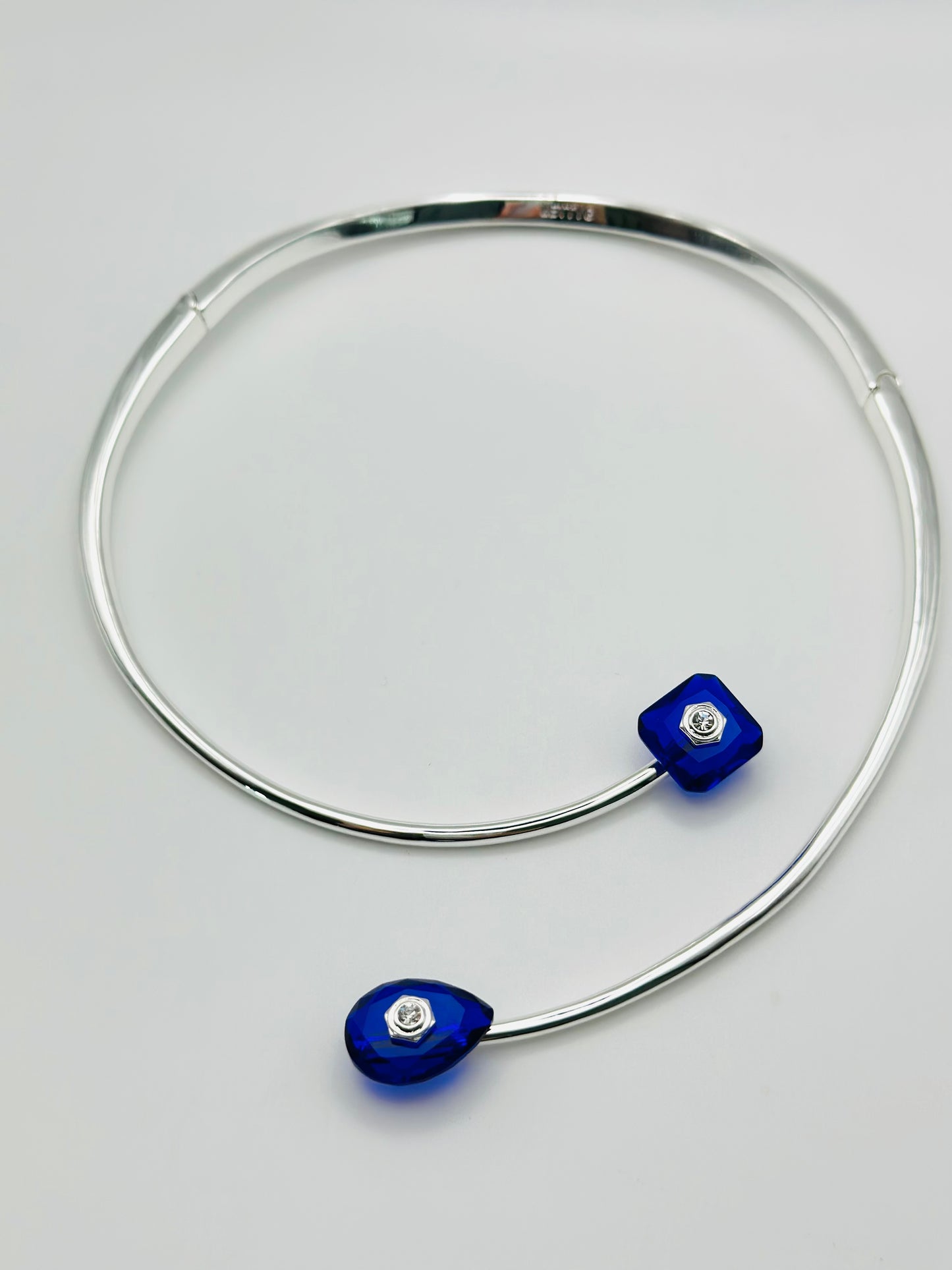 LiLY CHOKER SIVER BLUE